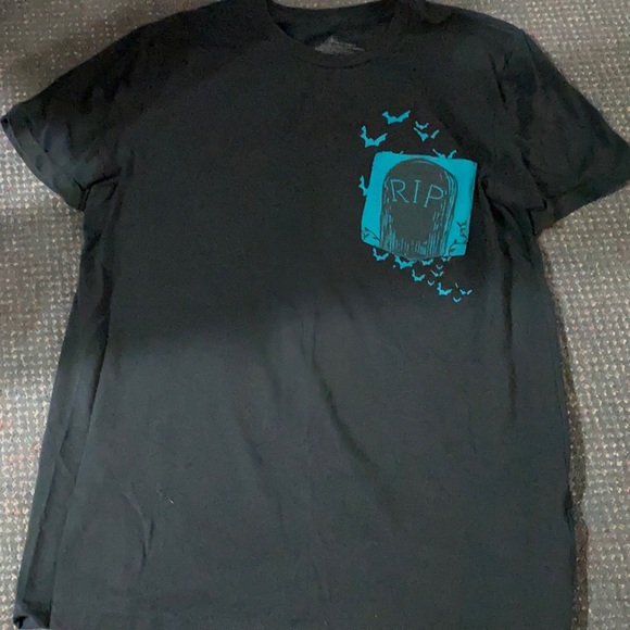 Nightmare before Christmas tshirt - Picture 1 of 3